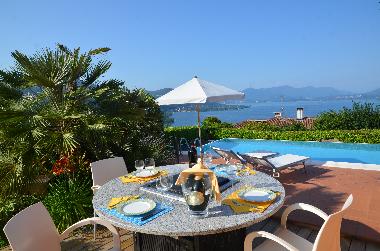 Villa in meina (Novara) oder Ferienwohnung oder Ferienhaus