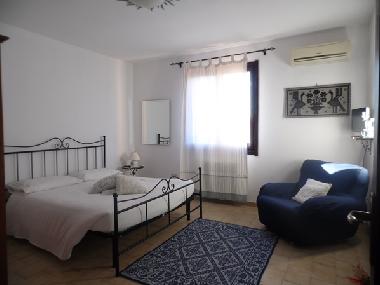 Pension in Capoterra (Cagliari) oder Ferienwohnung oder Ferienhaus