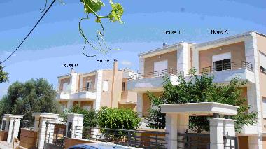 Ferienhaus in AIGIO-Rododafni (Achaia) oder Ferienwohnung oder Ferienhaus