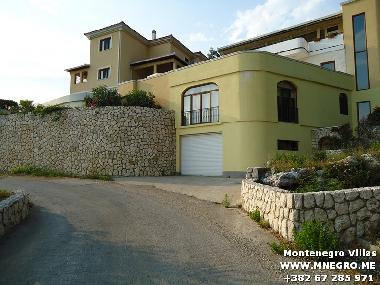 Villa in Budva (Montenegro) oder Ferienwohnung oder Ferienhaus