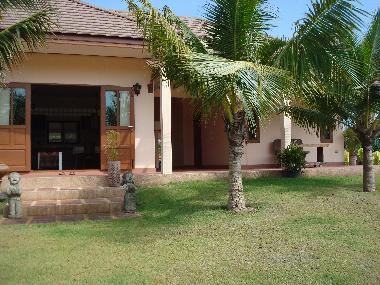 Villa in Pak Nam Pran (Prachuap Khiri Khan) oder Ferienwohnung oder Ferienhaus