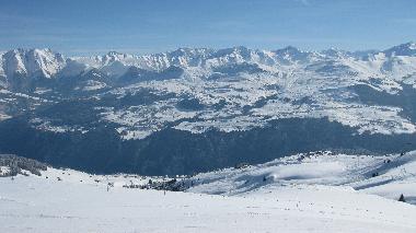 Panoramablick vom Skigebiet Richtung Italien