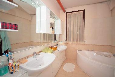 Villa in Sirtori (Lecco) oder Ferienwohnung oder Ferienhaus