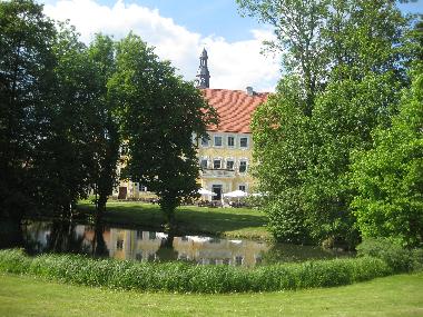 Ansicht von der Schlossinsel auf das L�bbener Schloss