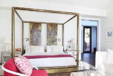 Pension in Cap Antibes (Alpes-Maritimes) oder Ferienwohnung oder Ferienhaus