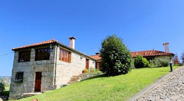 Ferienhaus in Paredes Viadores (Norte) oder Ferienwohnung oder Ferienhaus