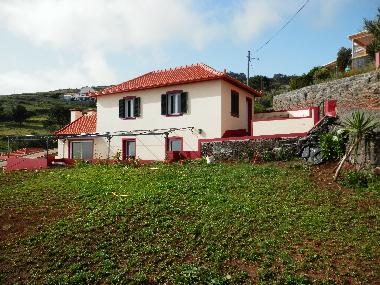 Ferienhaus in PRAZERES (Madeira) oder Ferienwohnung oder Ferienhaus