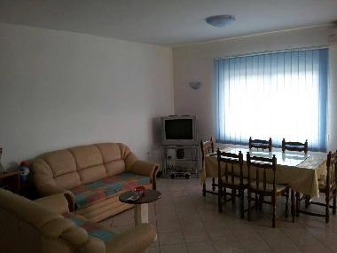 Ferienwohnung in Ra�anj (Sibensko-Kninska) oder Ferienwohnung oder Ferienhaus