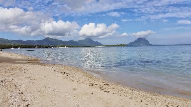 Strand vor der Villa