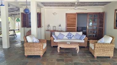 Wohnbereich auf der Terrasse