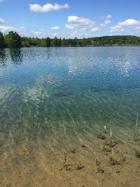 Mit herrlich kristallklarem Wasser !