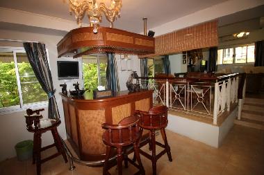 Ferienhaus in Patong (Phuket) oder Ferienwohnung oder Ferienhaus