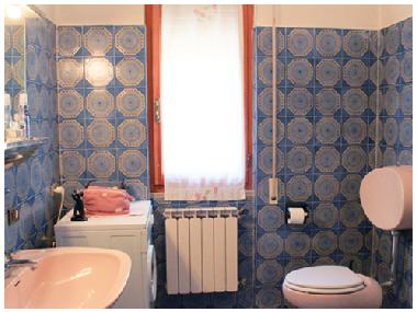 Villa in Santa MAria, Sesta Godano (La Spezia) oder Ferienwohnung oder Ferienhaus