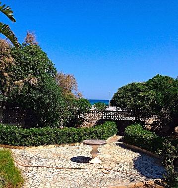 Ferienhaus in Villanova di Ostuni (Brindisi) oder Ferienwohnung oder Ferienhaus