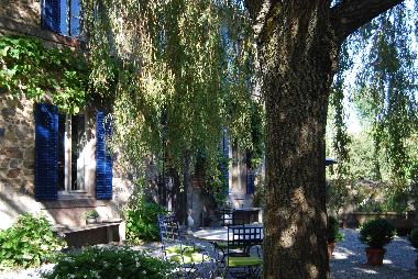 Pension in blot l'eglise (Puy-de-Dme) oder Ferienwohnung oder Ferienhaus