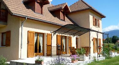 Ferienwohnung in LAVARS (Is�re) oder Ferienwohnung oder Ferienhaus