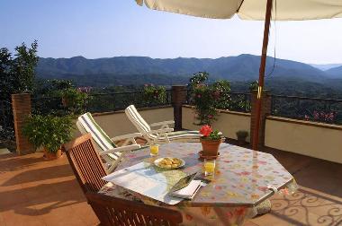 Ferienhaus in Olivola - Aulla (Massa-Carrara) oder Ferienwohnung oder Ferienhaus