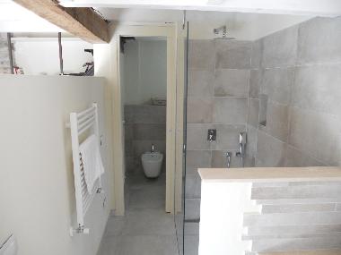 Pension in FIVIZZANO (Massa-Carrara) oder Ferienwohnung oder Ferienhaus