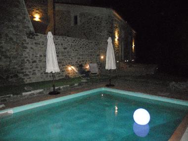 Pension in FIVIZZANO (Massa-Carrara) oder Ferienwohnung oder Ferienhaus