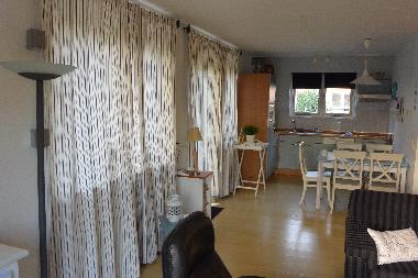 Wohnzimmer und Kche