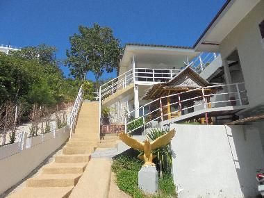 Ihr Apartment mit dem Thai-Gartenhuschen