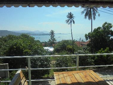 Aussicht vom Esstisch auf der Terrasse