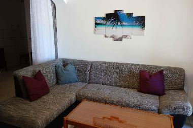 Ausziehbares Schlafsofa im Wohnzimmer