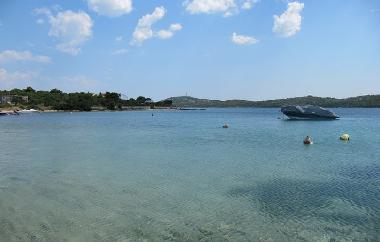 Blick auf das Meer vom Strand