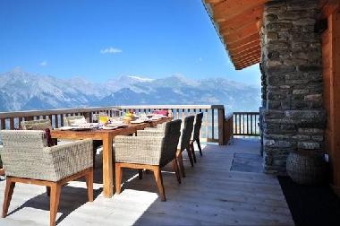 Villa in Veysonnaz (Vionnaz) oder Ferienwohnung oder Ferienhaus