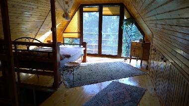 Doppelbett oben ( groes Zimmer )