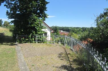 Die Zufahrt direkt zum Parkplatz vorm Haus 