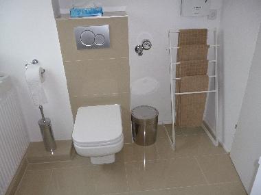 Das Badezimmer mit WC