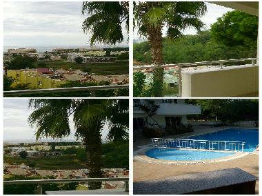 Ausblick vom Balkon und Pool