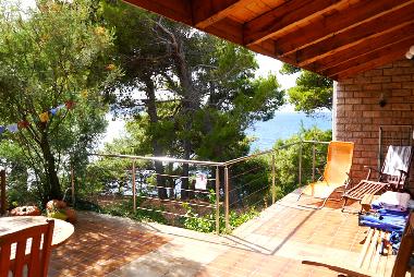 Villa in Medici-Mimice (Splitsko-Dalmatinska) oder Ferienwohnung oder Ferienhaus