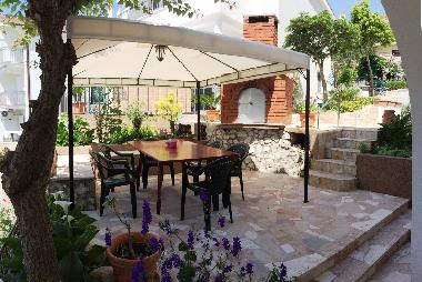 Ferienhaus in Okrug Gornji (Splitsko-Dalmatinska) oder Ferienwohnung oder Ferienhaus