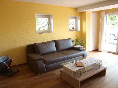 Wohnzimmer mit gem�tlicher Schlafcouch