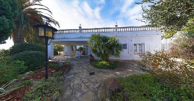 Haus in der Januarsonne