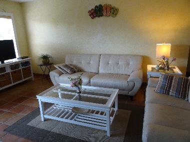 Wohnzimmer  'Style of the Isle' mit Echt-Leder-Sofas