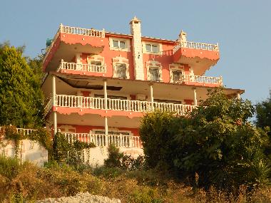 Villa in Kusadasi (Aydin) oder Ferienwohnung oder Ferienhaus