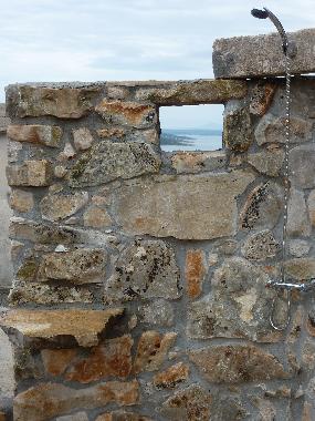 Der Blick aus der Aussendusche.