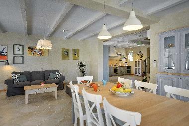 Villa in Fazana (Istarska) oder Ferienwohnung oder Ferienhaus