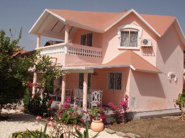 Villa in SALY (Thies) oder Ferienwohnung oder Ferienhaus