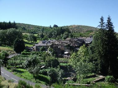 Villa in rosis (H�rault) oder Ferienwohnung oder Ferienhaus