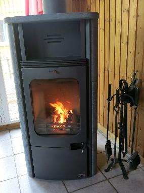 Alle Huse haben einen Kaminofen Ferienhuser Marx https://ferie