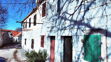 Ferienhaus in Katuni (Splitsko-Dalmatinska) oder Ferienwohnung oder Ferienhaus