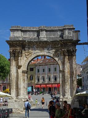 Pula