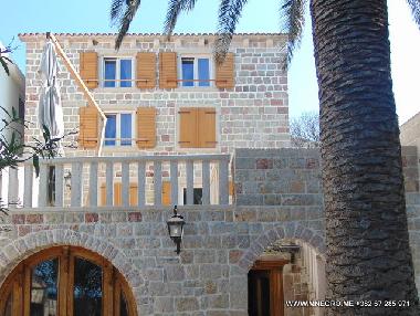 Villa in Rezevici (Montenegro) oder Ferienwohnung oder Ferienhaus