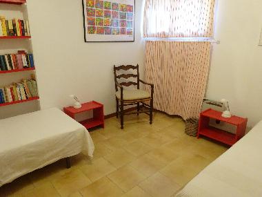 mittleres Schlafzimmer, 12 qm