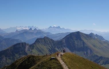 Chalet in Les Paccots (Montreux-Vevey) oder Ferienwohnung oder Ferienhaus