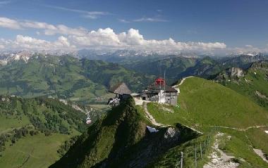Chalet in Les Paccots (Montreux-Vevey) oder Ferienwohnung oder Ferienhaus